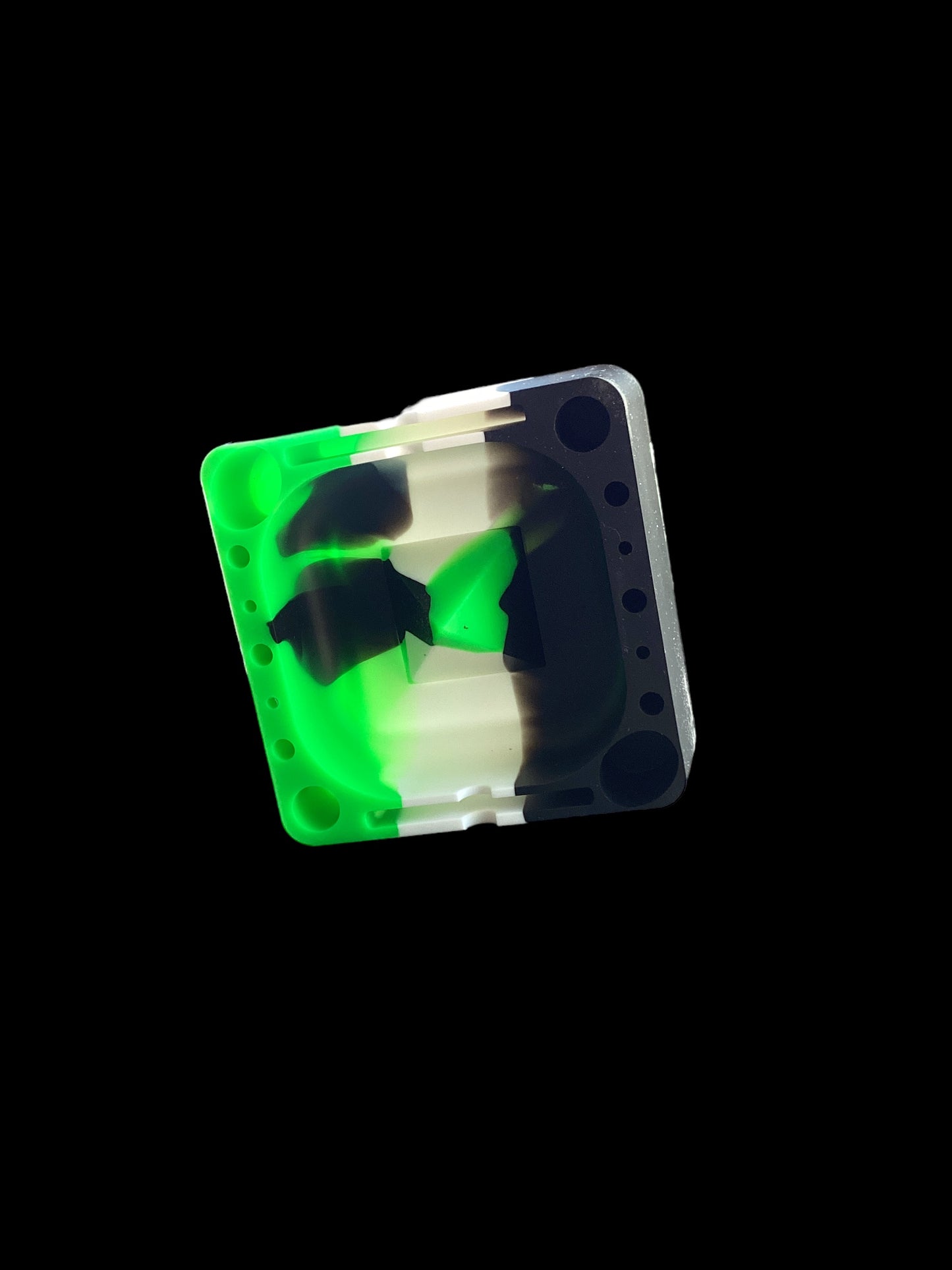 Silicone Ashtray with Tool Slots