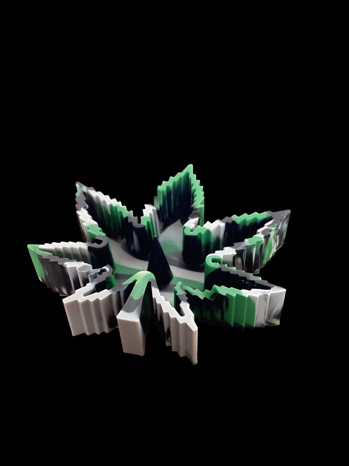 Leaf Silicone Debowler Ashtray